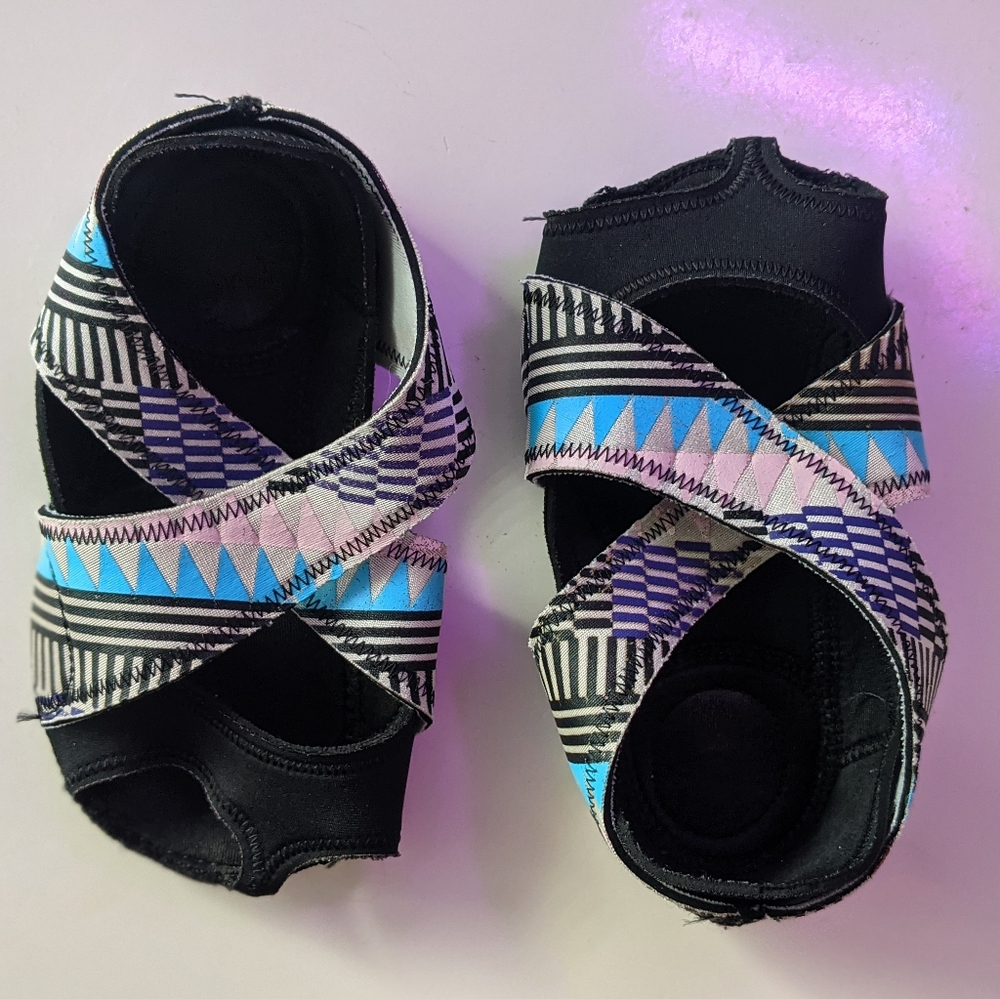 Nike Studio Wrap (dance, yoga, stretching)